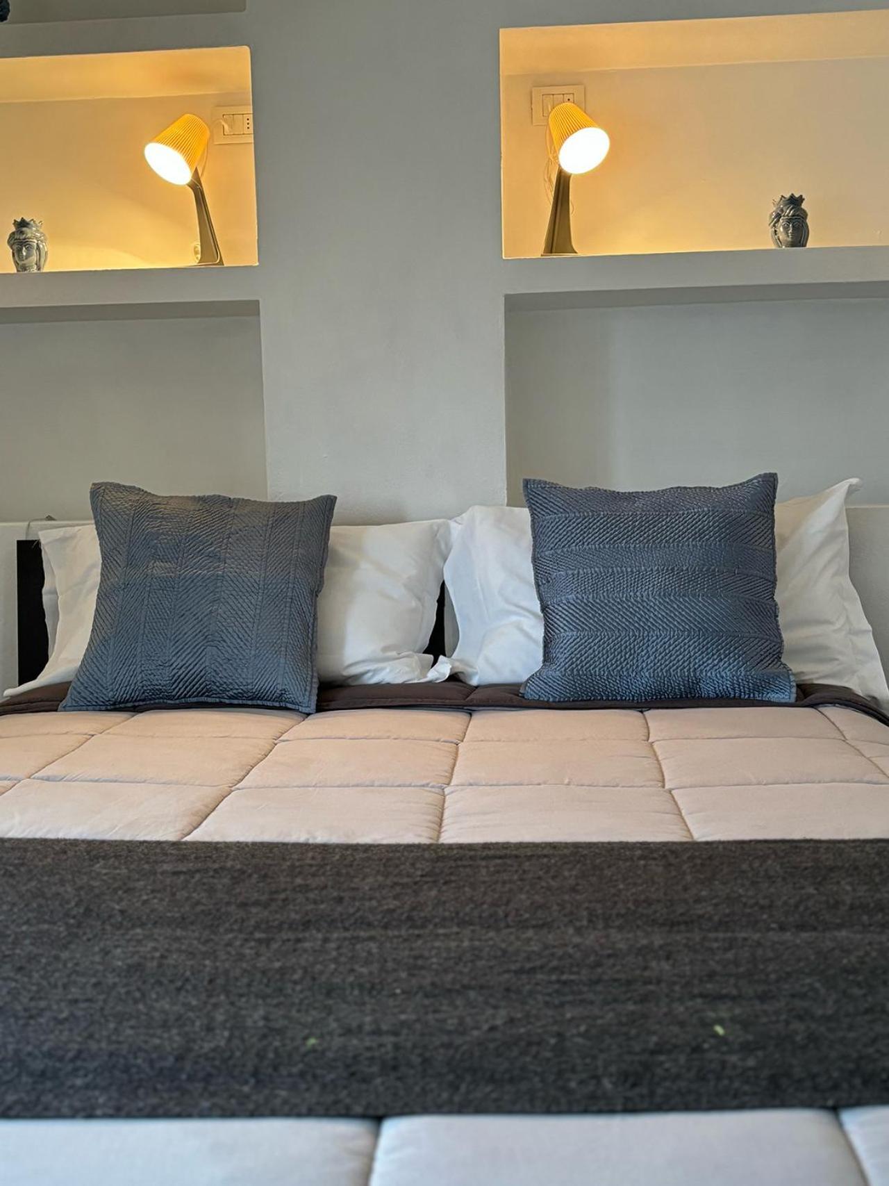 Central Station Suite Bologna Ngoại thất bức ảnh